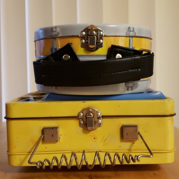 Set of 2 Tweety Bird Tin Lunchbox - Picture 4 of 8